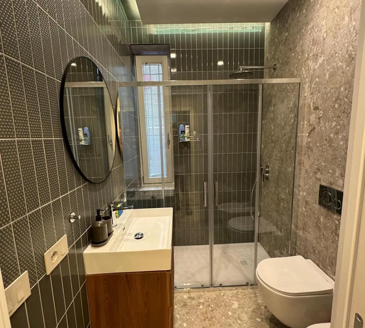 Casa de Férias Tosini'S Home Sale Marasino Itália